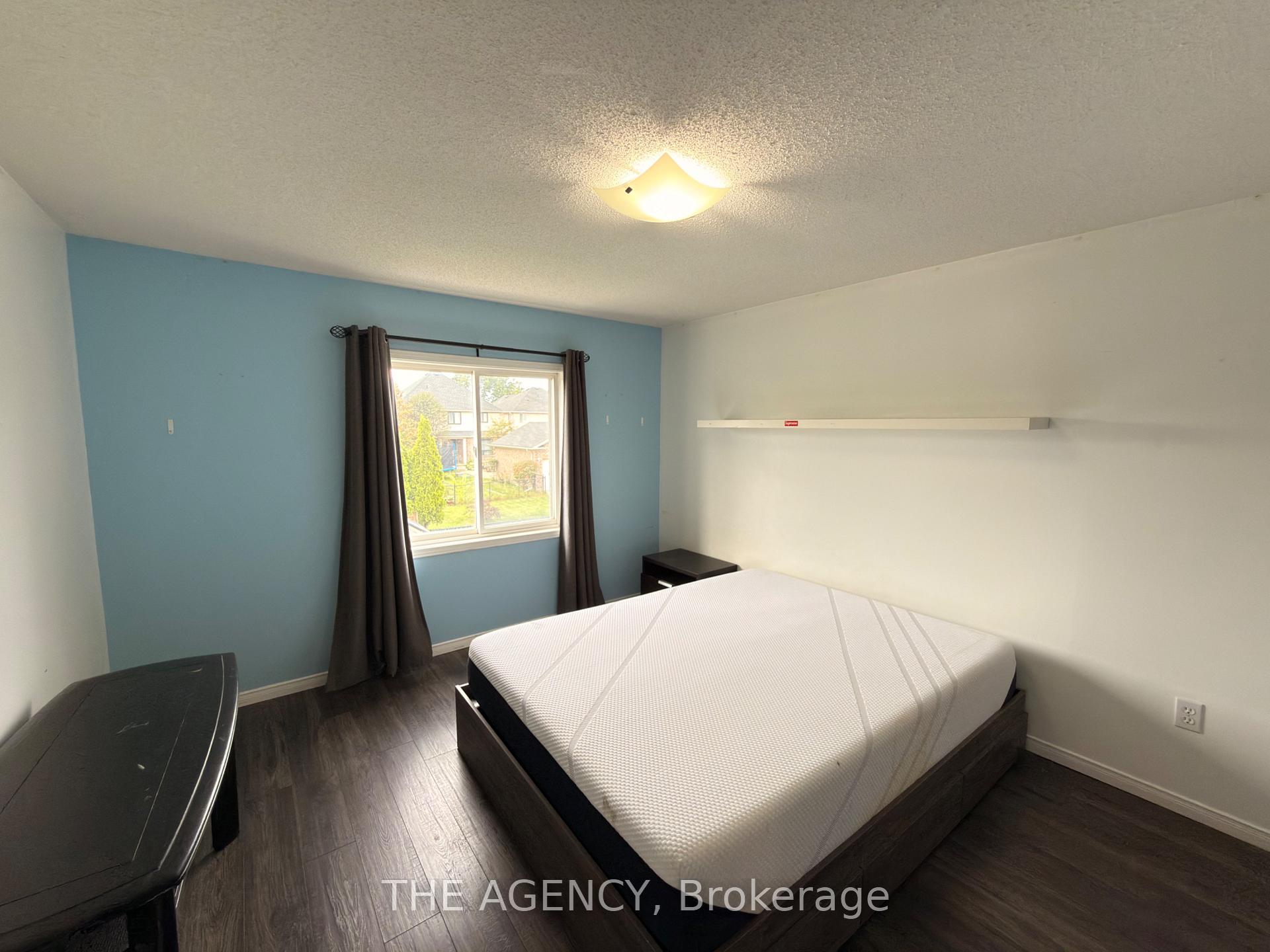 Photo 29 of 4 Porter Drive, Guelph, Pineridge/Westminster Woods — HOMEH