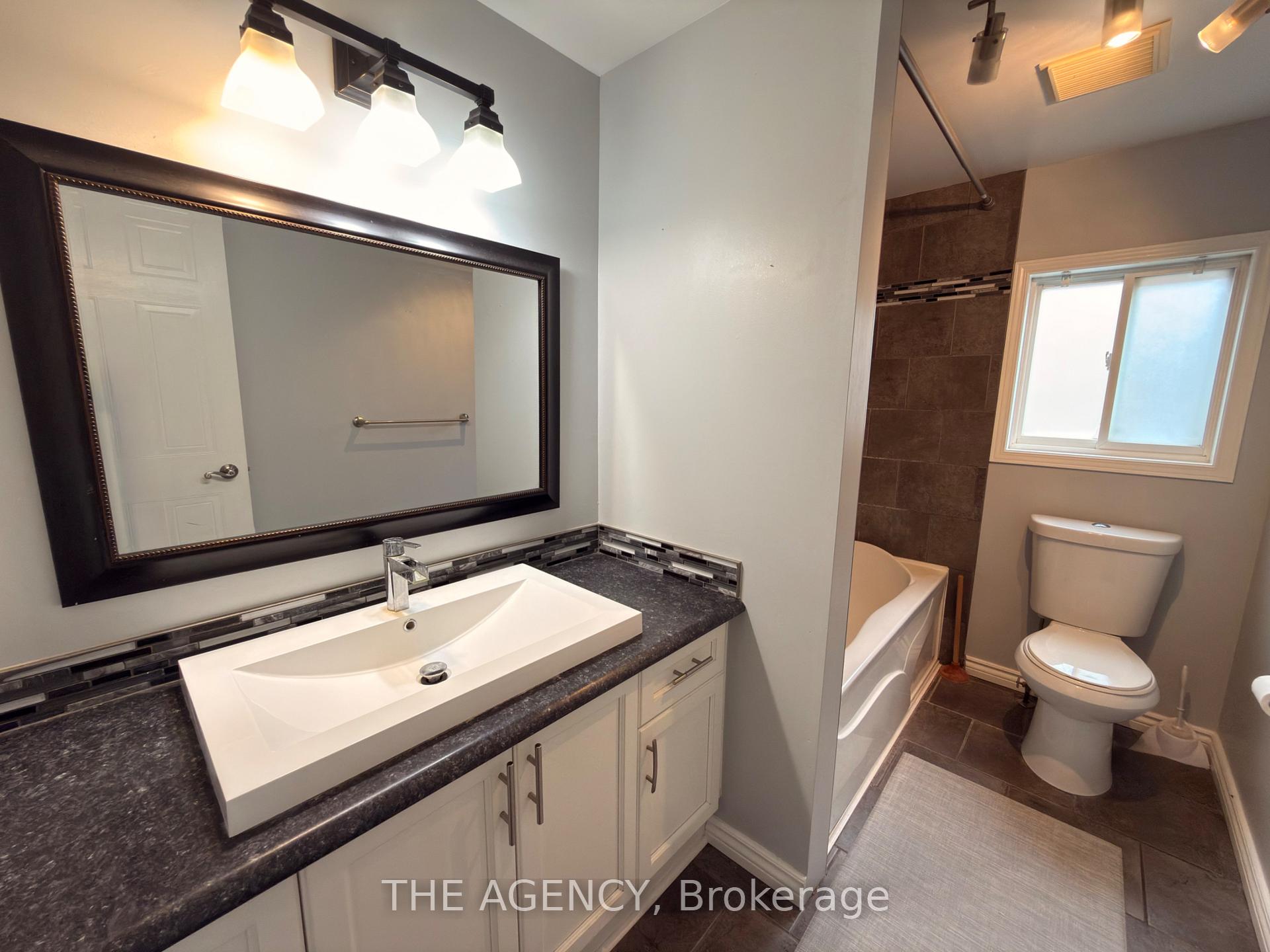 Photo 34 of 4 Porter Drive, Guelph, Pineridge/Westminster Woods — HOMEH