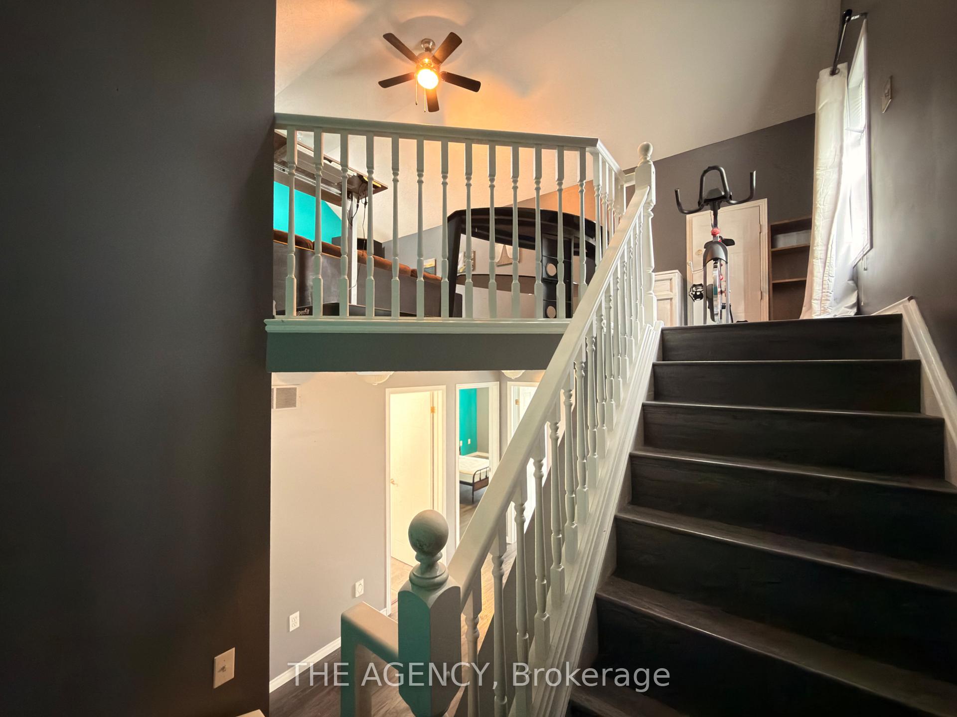 Photo 37 of 4 Porter Drive, Guelph, Pineridge/Westminster Woods — HOMEH