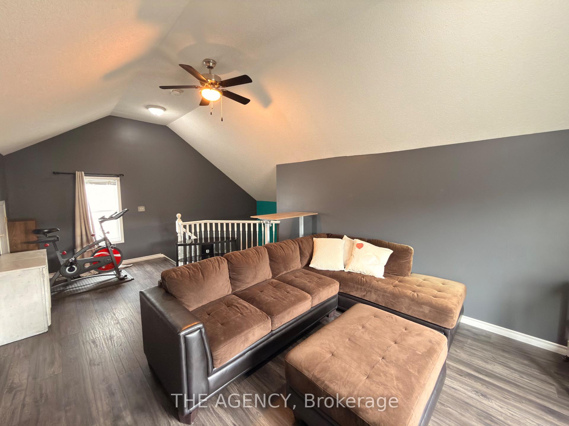 Photo 40 of 4 Porter Drive, Guelph, Pineridge/Westminster Woods — HOMEH
