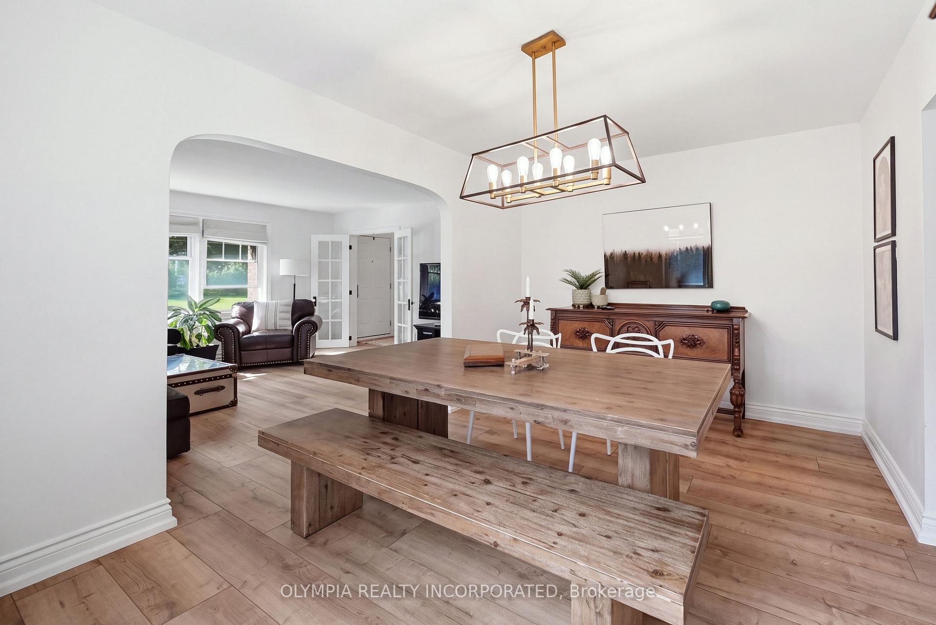 Photo 16 of 3828 St Peter Avenue, Niagara Falls, Stamford — HOMEH