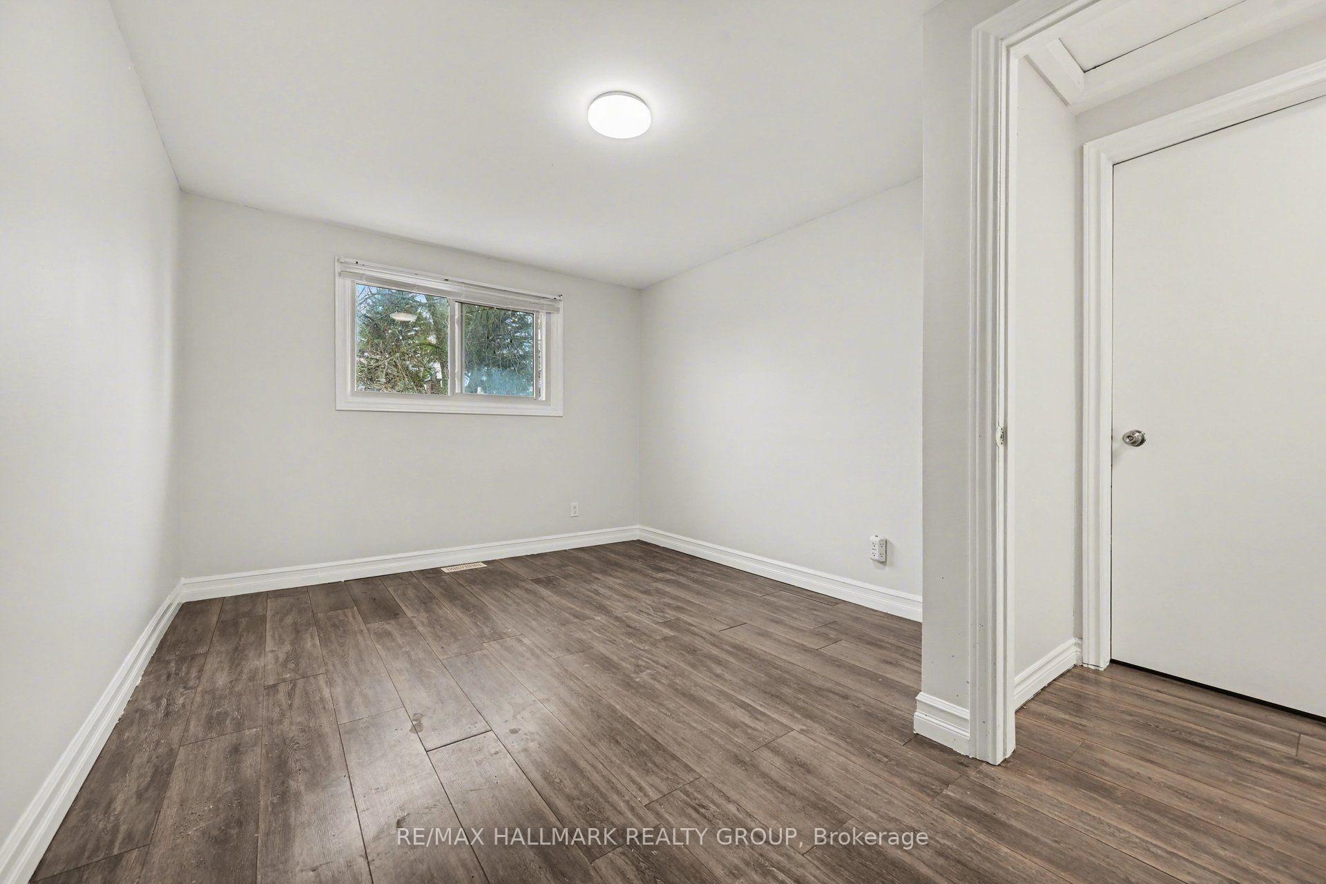 Photo 13 of 6 Wolfgang Drive, Ottawa, Barrhaven - Knollsbrook — HOMEH