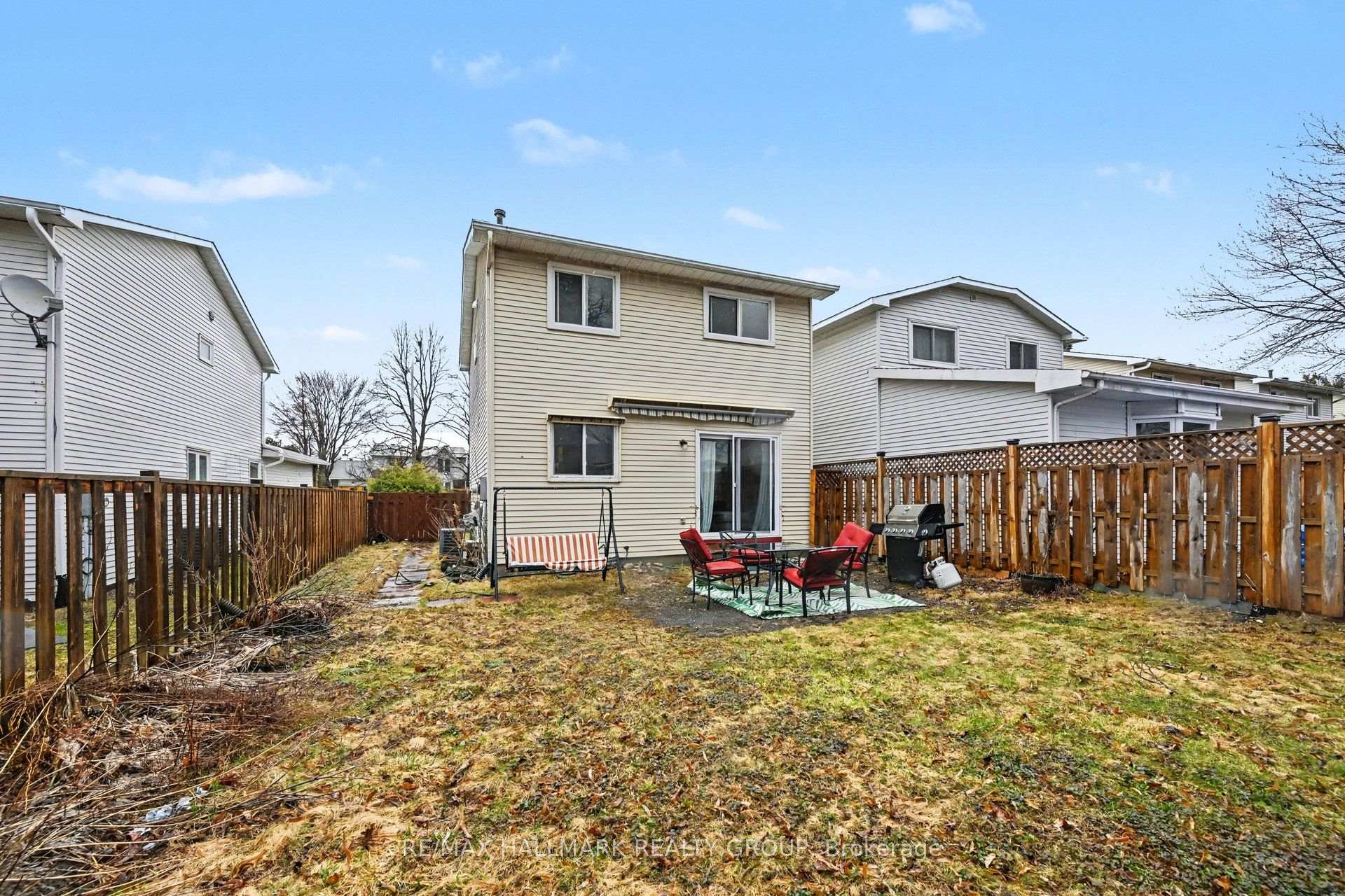 Photo 17 of 6 Wolfgang Drive, Ottawa, Barrhaven - Knollsbrook — HOMEH