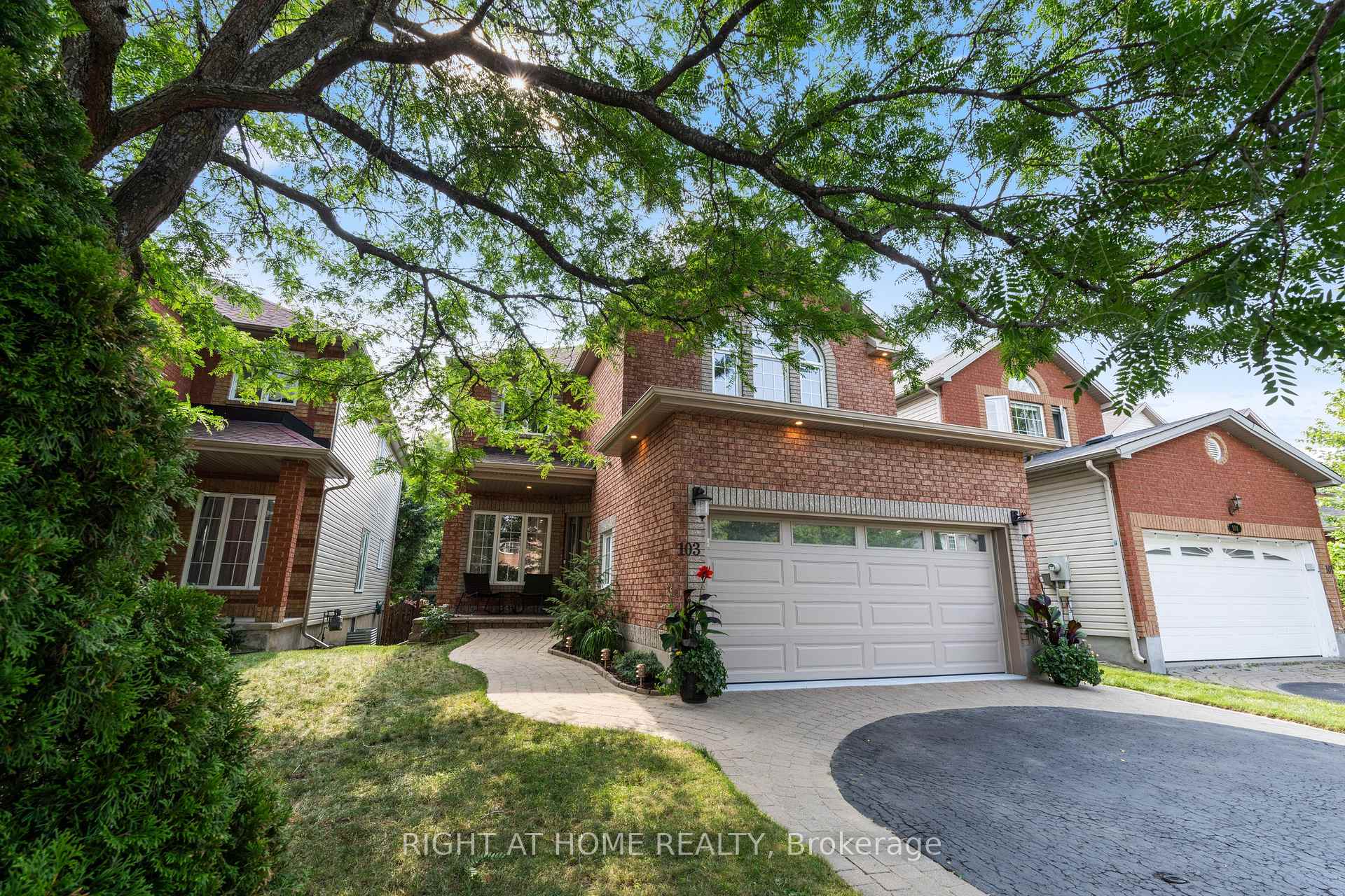 Photo 2 of 103 Borealis Crescent, Ottawa, Carson Meadows — HOMEH