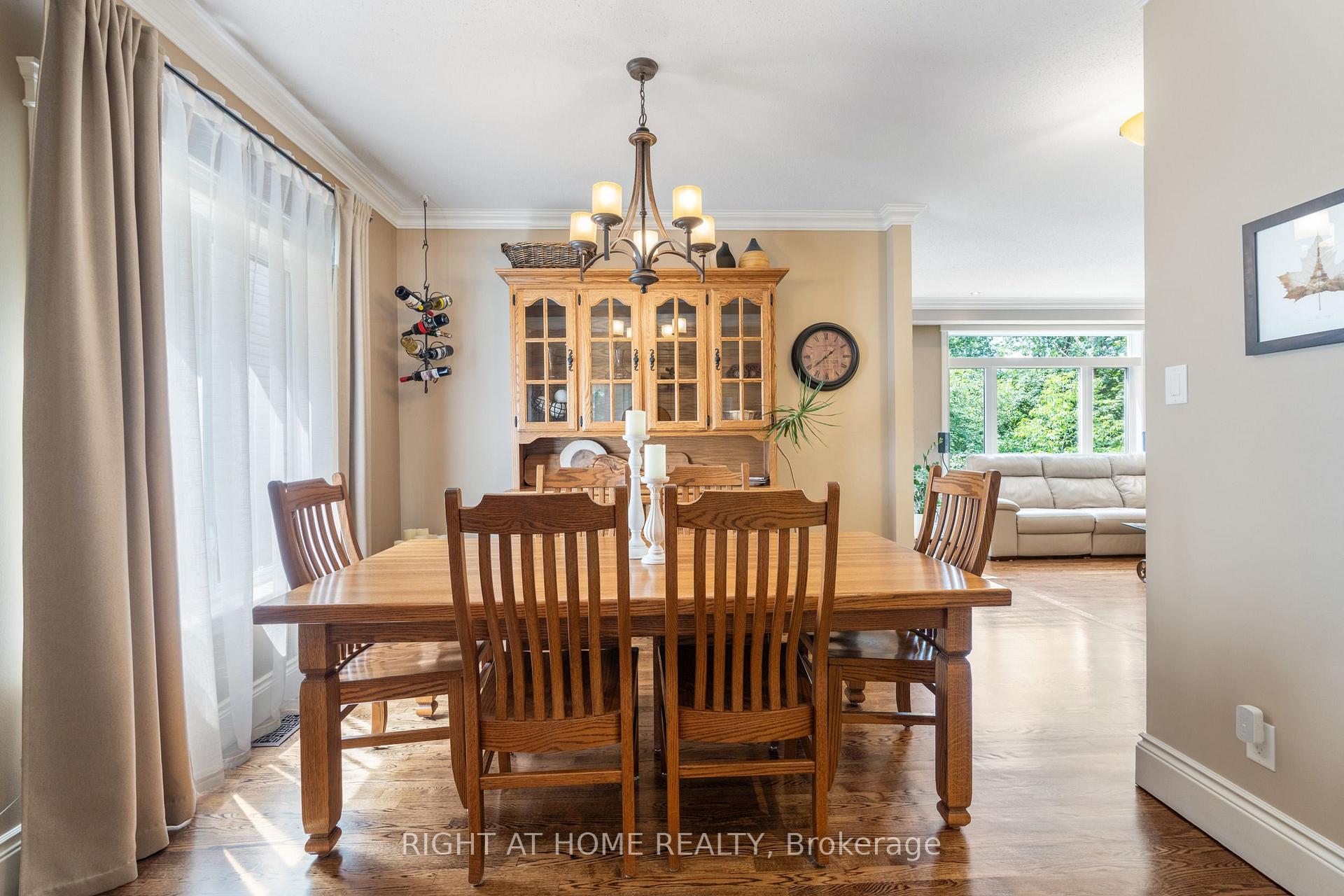 Photo 8 of 103 Borealis Crescent, Ottawa, Carson Meadows — HOMEH