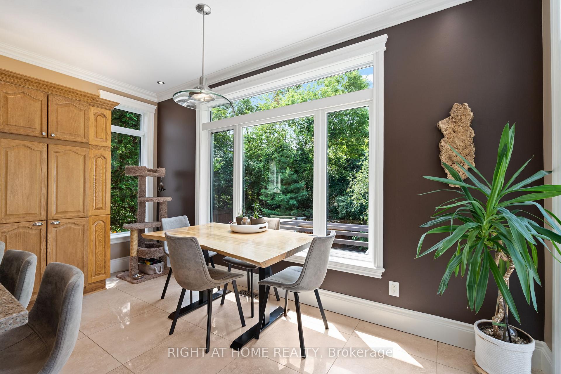 Photo 15 of 103 Borealis Crescent, Ottawa, Carson Meadows — HOMEH
