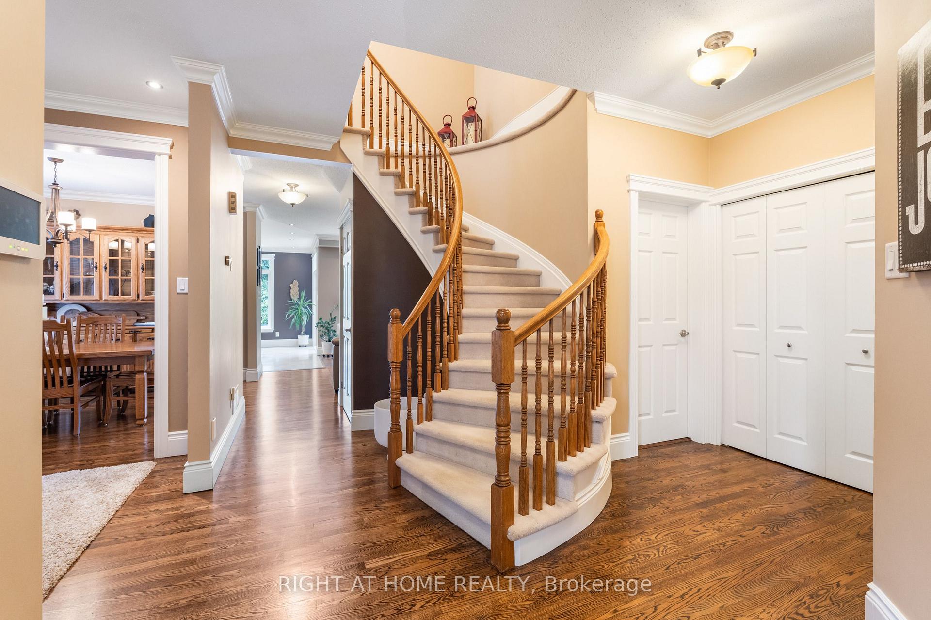 Photo 18 of 103 Borealis Crescent, Ottawa, Carson Meadows — HOMEH