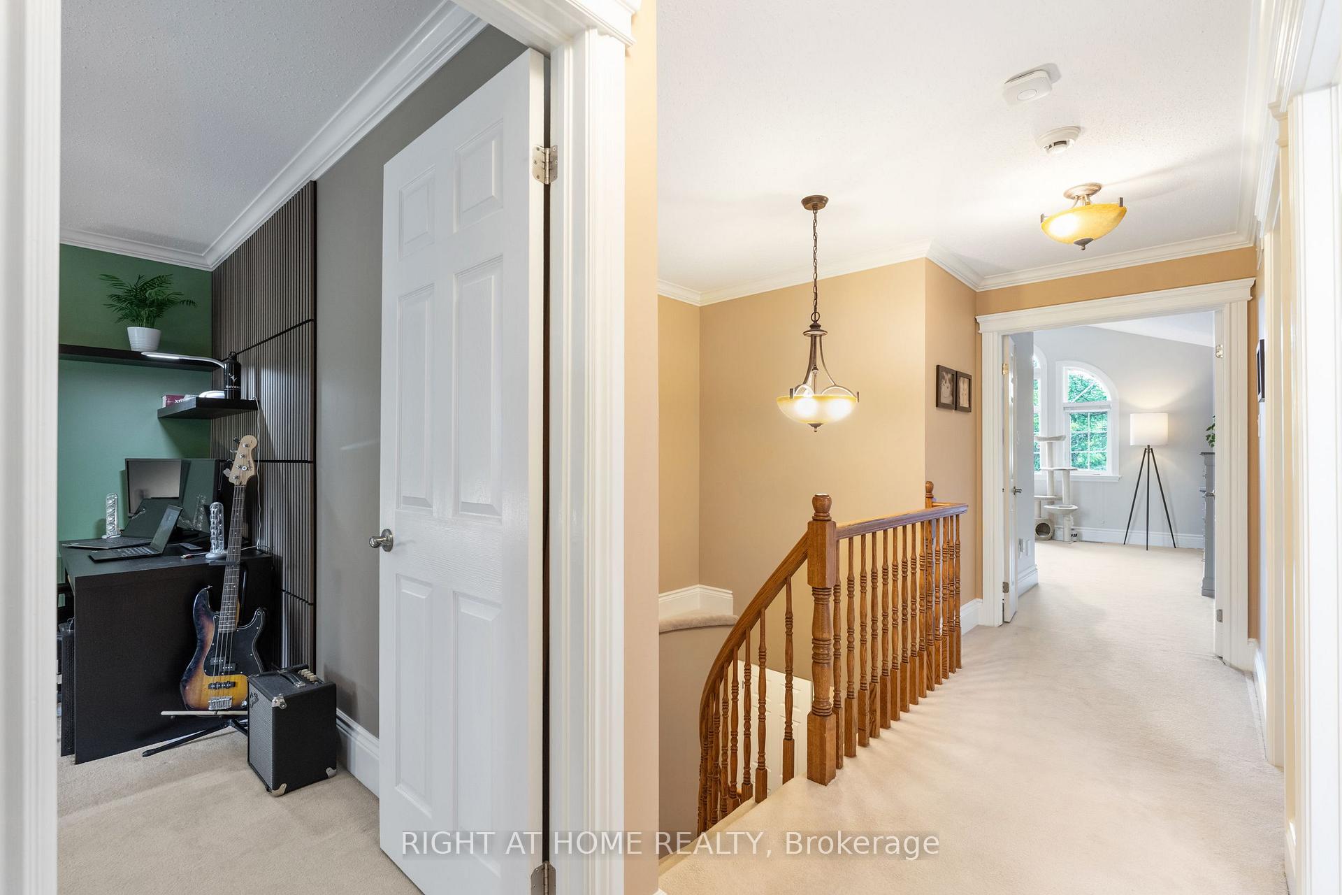 Photo 21 of 103 Borealis Crescent, Ottawa, Carson Meadows — HOMEH