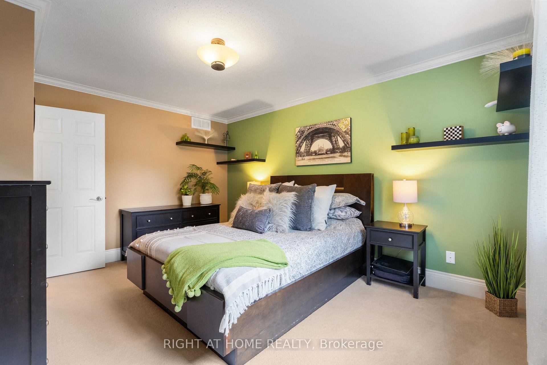Photo 33 of 103 Borealis Crescent, Ottawa, Carson Meadows — HOMEH