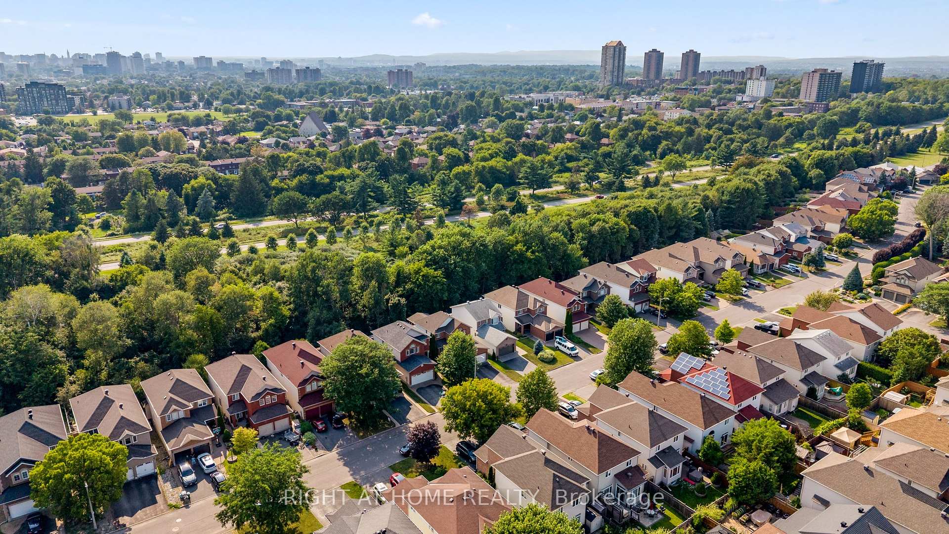 Photo 49 of 103 Borealis Crescent, Ottawa, Carson Meadows — HOMEH