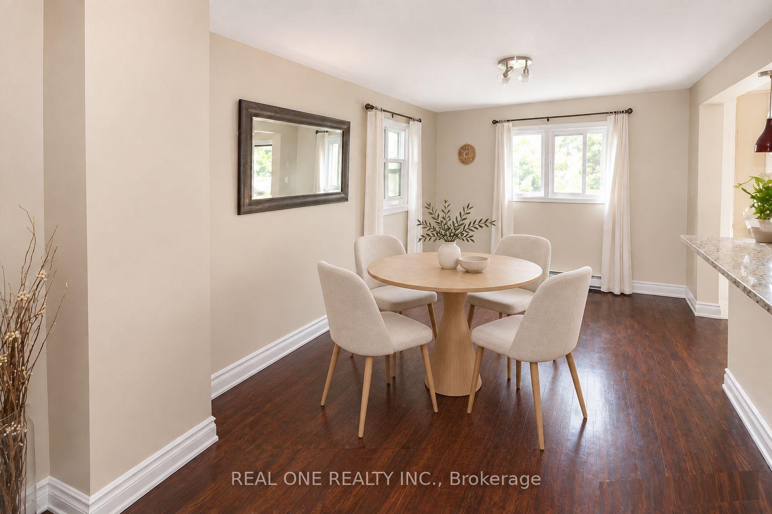 Photo 7 of 2614 Addingham Crescent, Oakville, Clearview — HOMEH