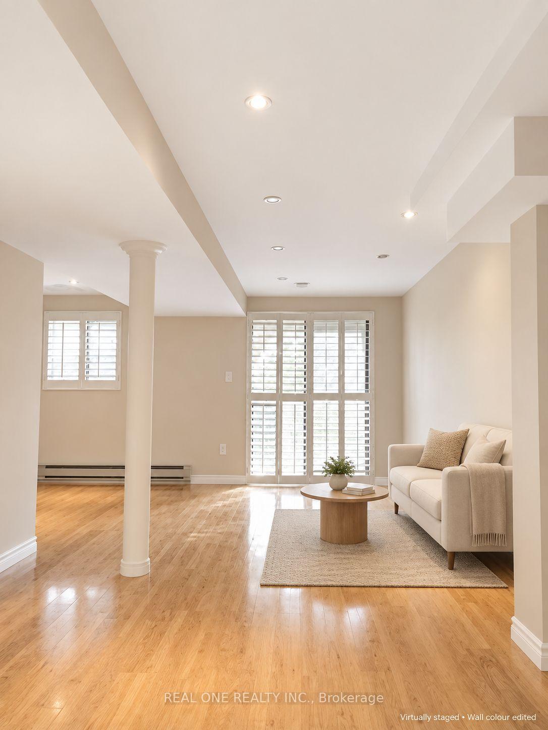 Photo 18 of 2614 Addingham Crescent, Oakville, Clearview — HOMEH