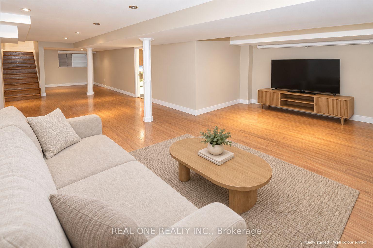 Photo 20 of 2614 Addingham Crescent, Oakville, Clearview — HOMEH