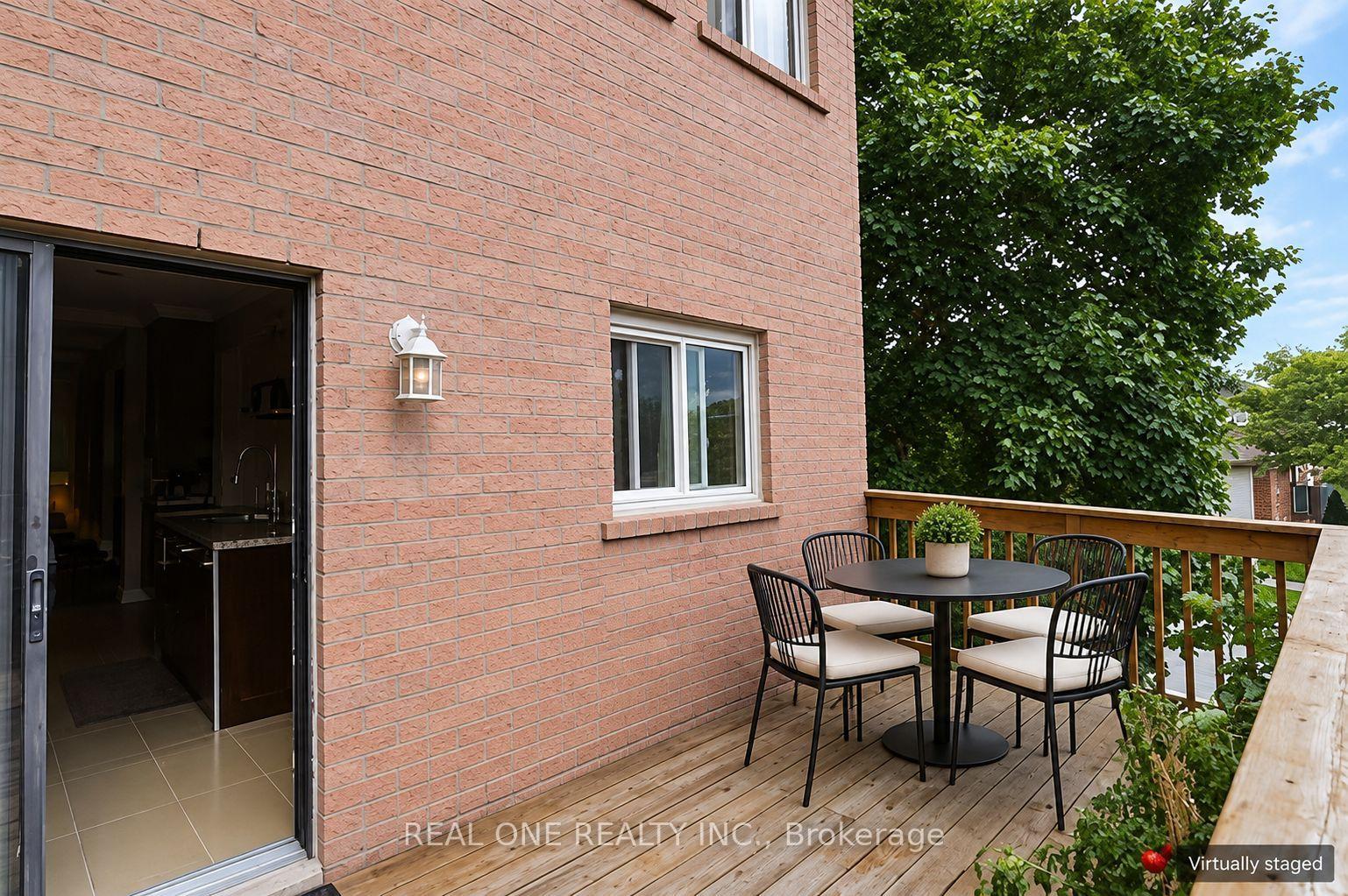 Photo 21 of 2614 Addingham Crescent, Oakville, Clearview — HOMEH