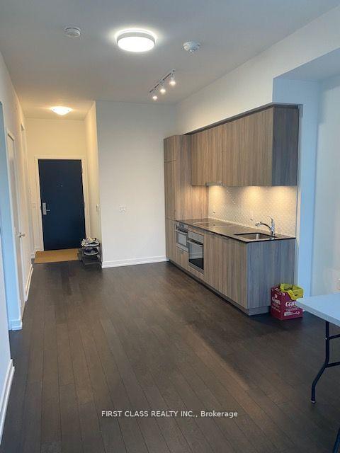 Photo 5 of Unit 1015, 158 Front Street E, Toronto, Moss Park — HOMEH