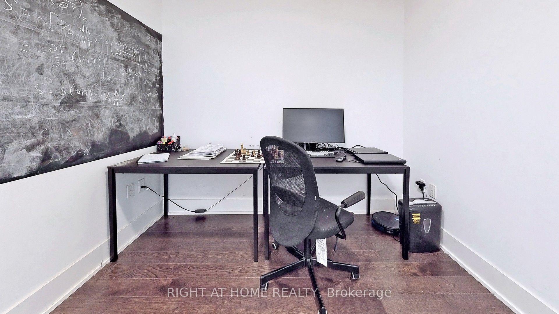 Photo 11 of Unit 920, 39 Queens Quay E, Toronto, Waterfront Communities — HOMEH