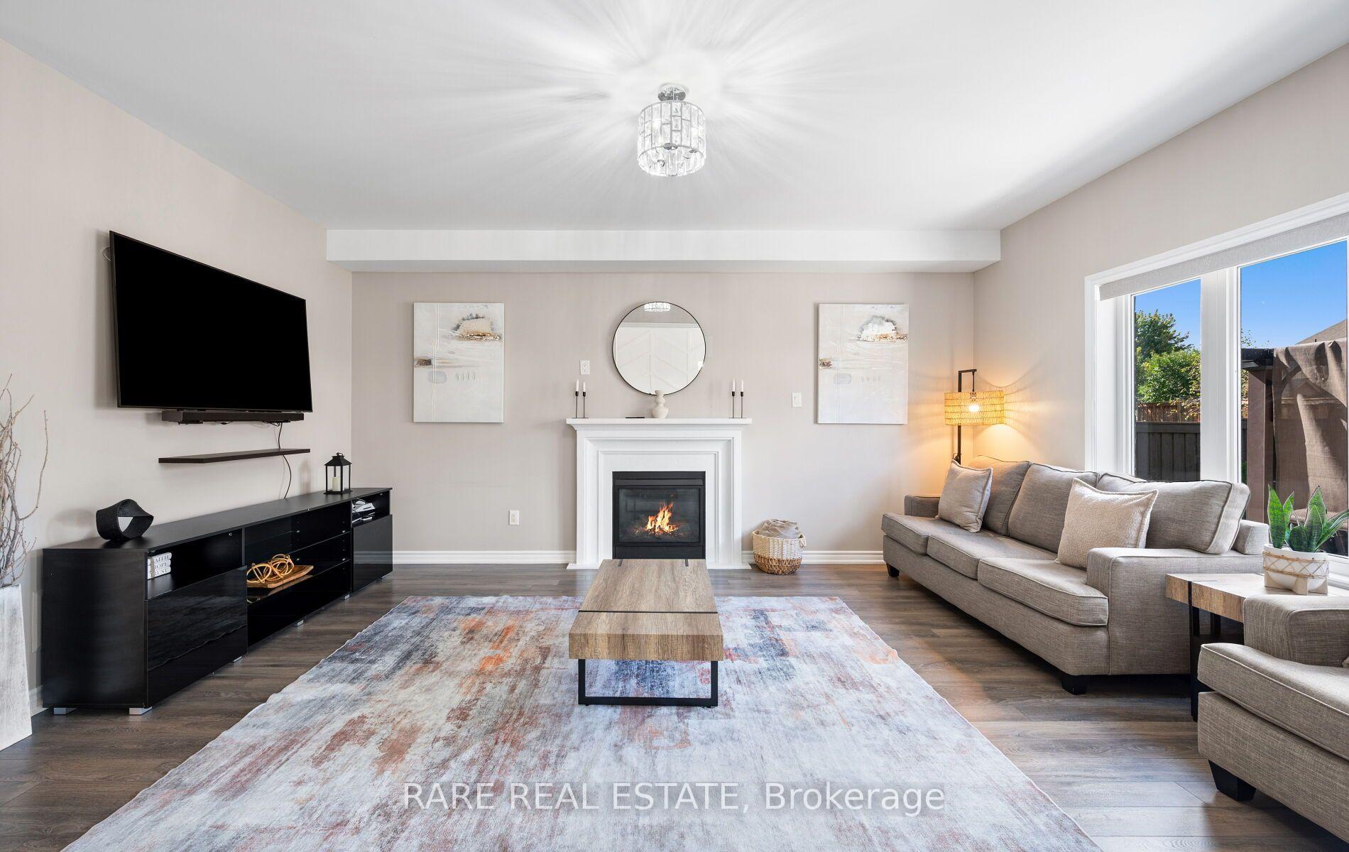 Photo 10 of 42 Hackett Street, New Tecumseth, Alliston — HOMEH