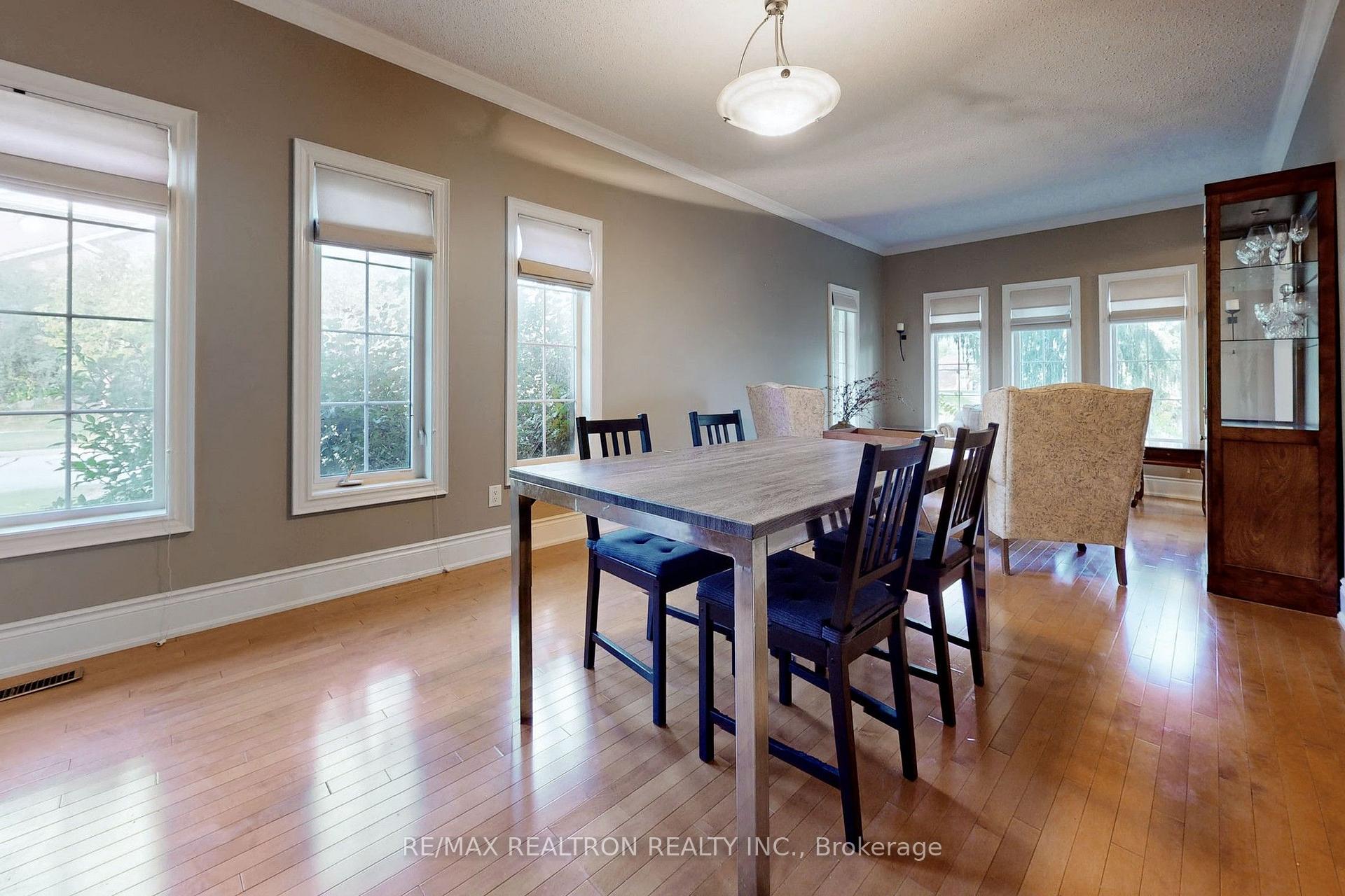 Photo 8 of 1021 Ivsbridge Boulevard, Newmarket, Stonehaven-Wyndham — HOMEH