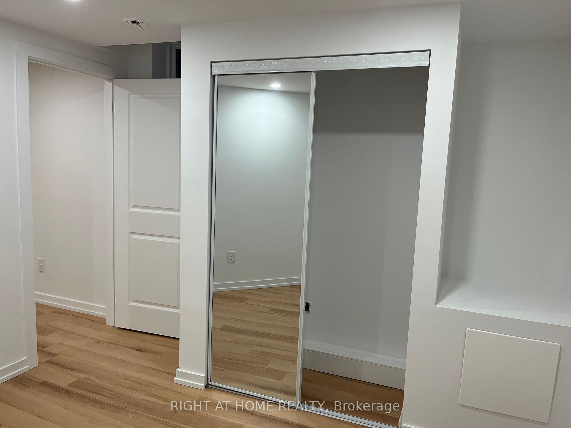 Photo 7 of 45 Stiver Drive, Newmarket, Bristol-London — HOMEH