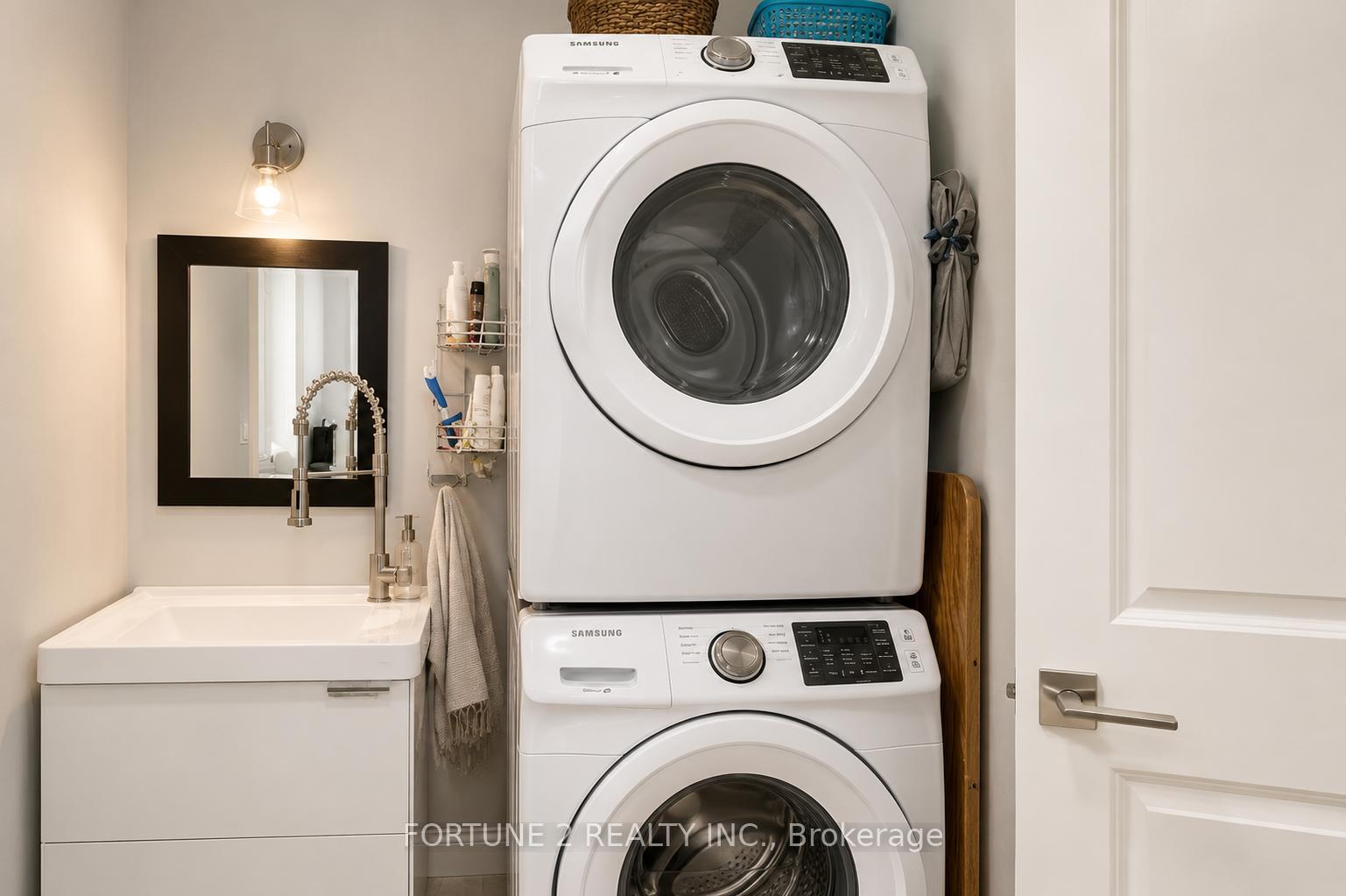 Photo 6 of 610 Freeport Street, London, North E — HOMEH