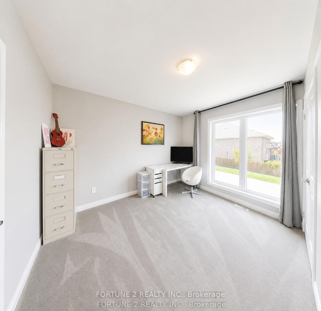 Photo 12 of 610 Freeport Street, London, North E — HOMEH