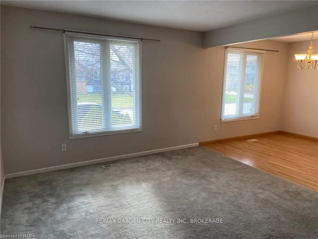 Photo 21 of Unit Upper, 9 Stonegate Drive, St. Catharines, Secord Woods — HOMEH