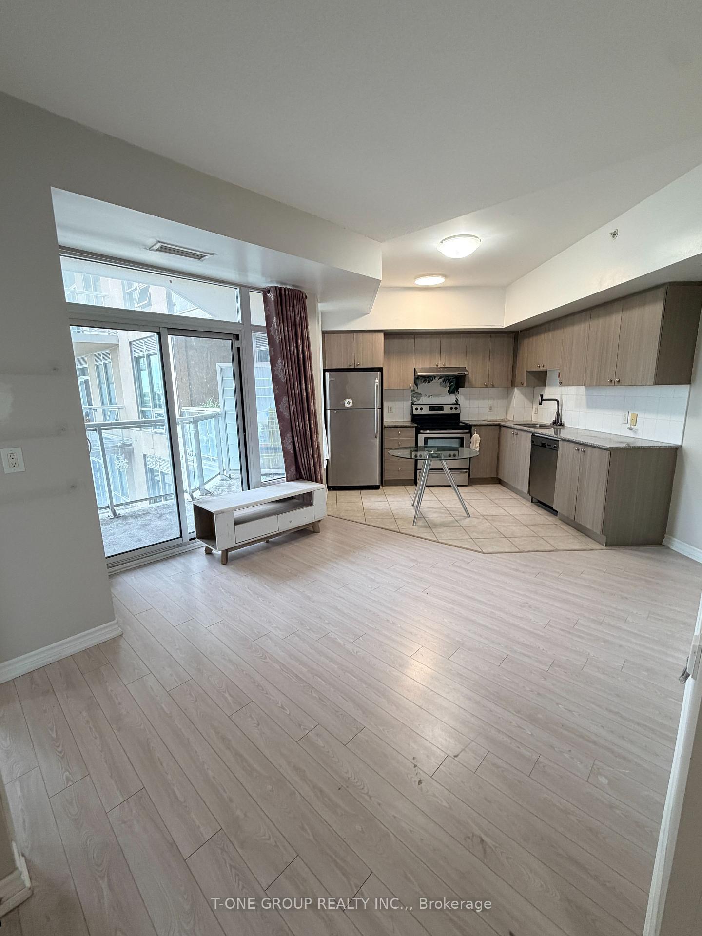 Photo 2 of Unit 1028, 8323 Kennedy Road, Markham, Village Green-South Unionville — HOMEH