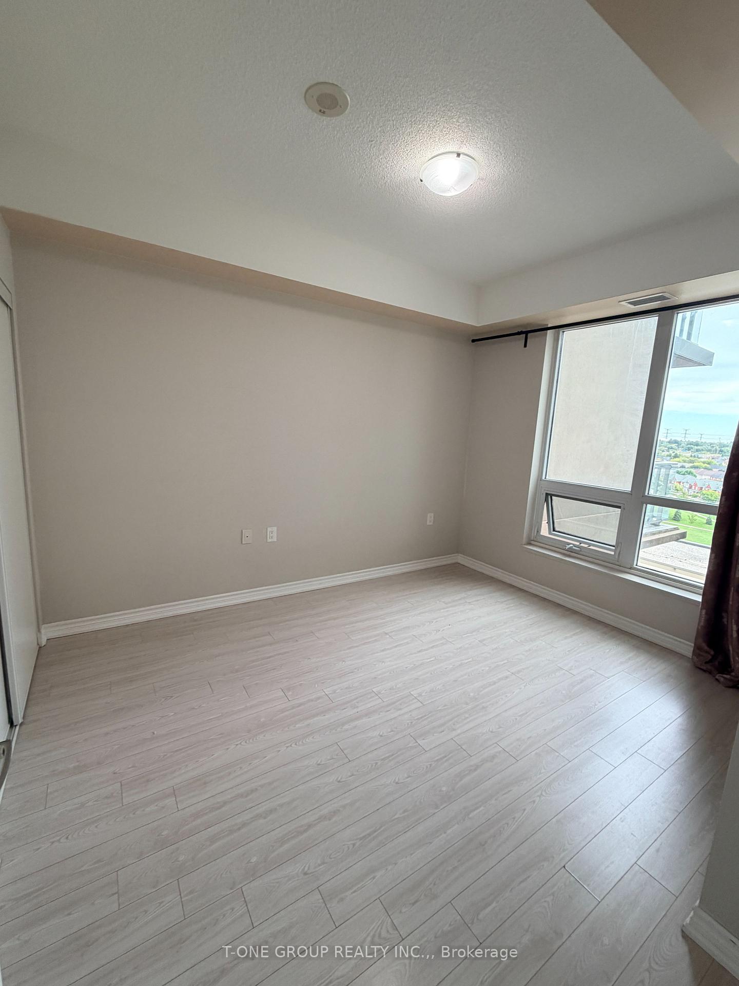 Photo 3 of Unit 1028, 8323 Kennedy Road, Markham, Village Green-South Unionville — HOMEH