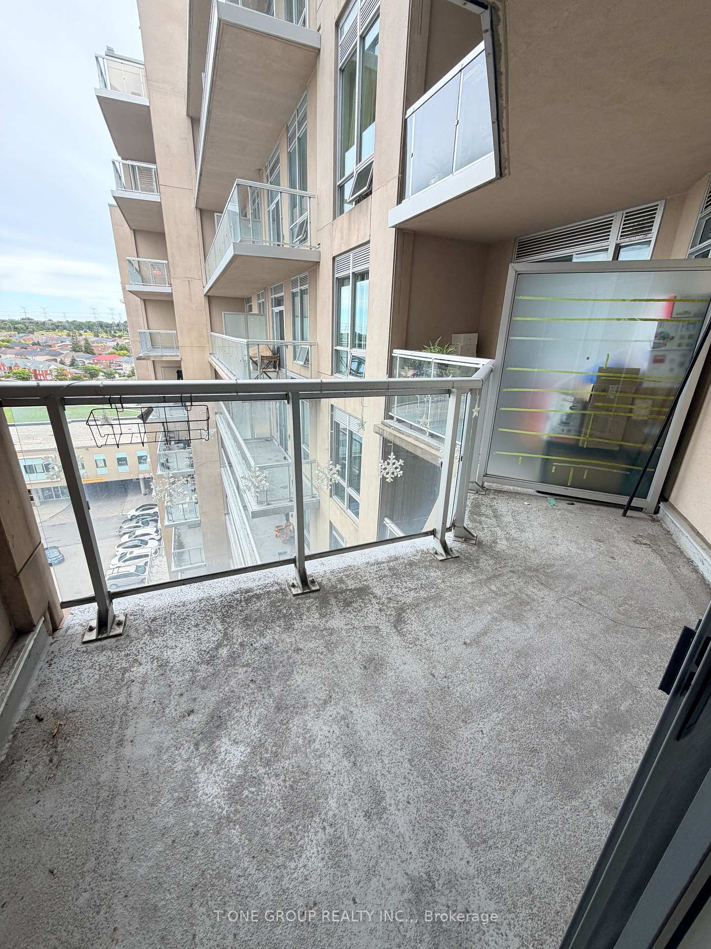 Photo 6 of Unit 1028, 8323 Kennedy Road, Markham, Village Green-South Unionville — HOMEH