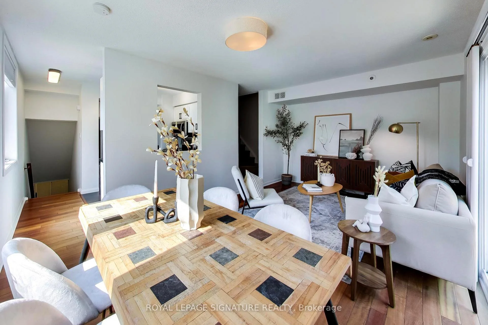 Photo 11 of 1 Crawford Street, Toronto, Niagara — HOMEH