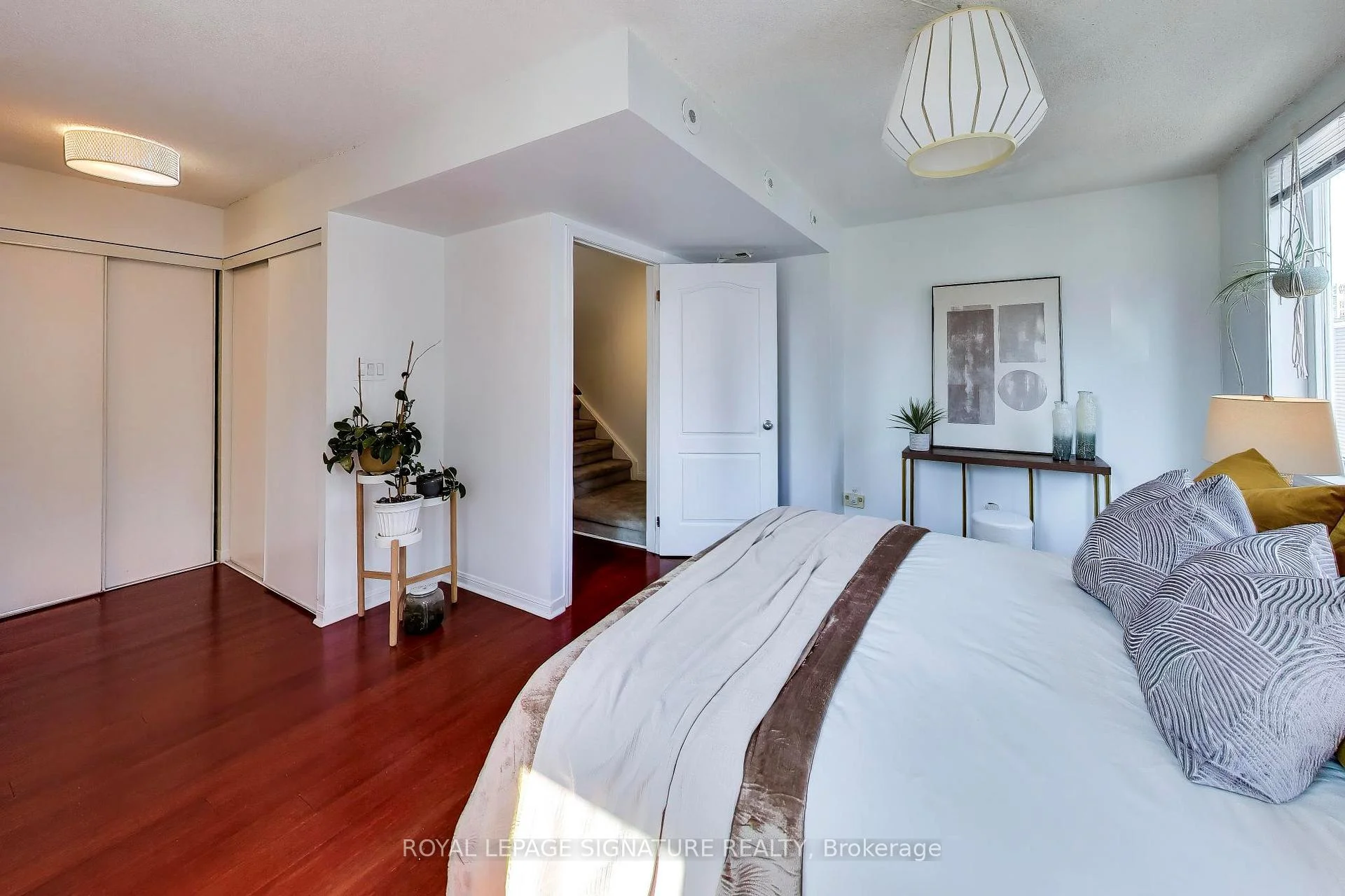 Photo 30 of 1 Crawford Street, Toronto, Niagara — HOMEH