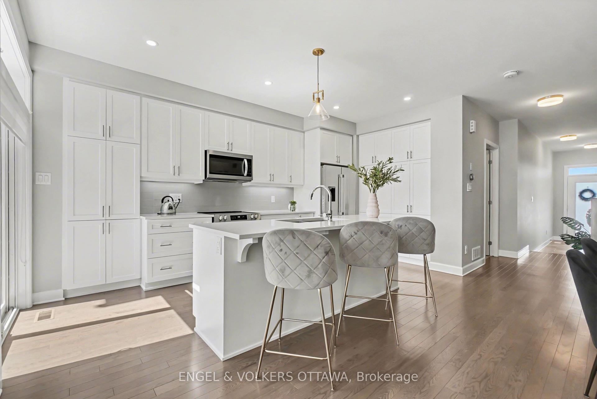 Photo 10 of 57 Mandevilla Crescent, Ottawa, Blossom Park/Kemp Park/Findlay Creek — HOMEH