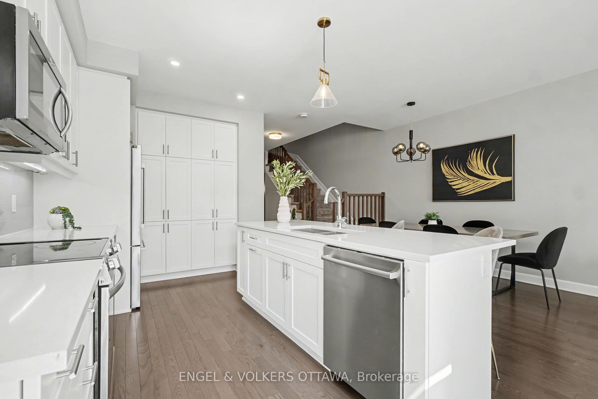 Photo 11 of 57 Mandevilla Crescent, Ottawa, Blossom Park/Kemp Park/Findlay Creek — HOMEH
