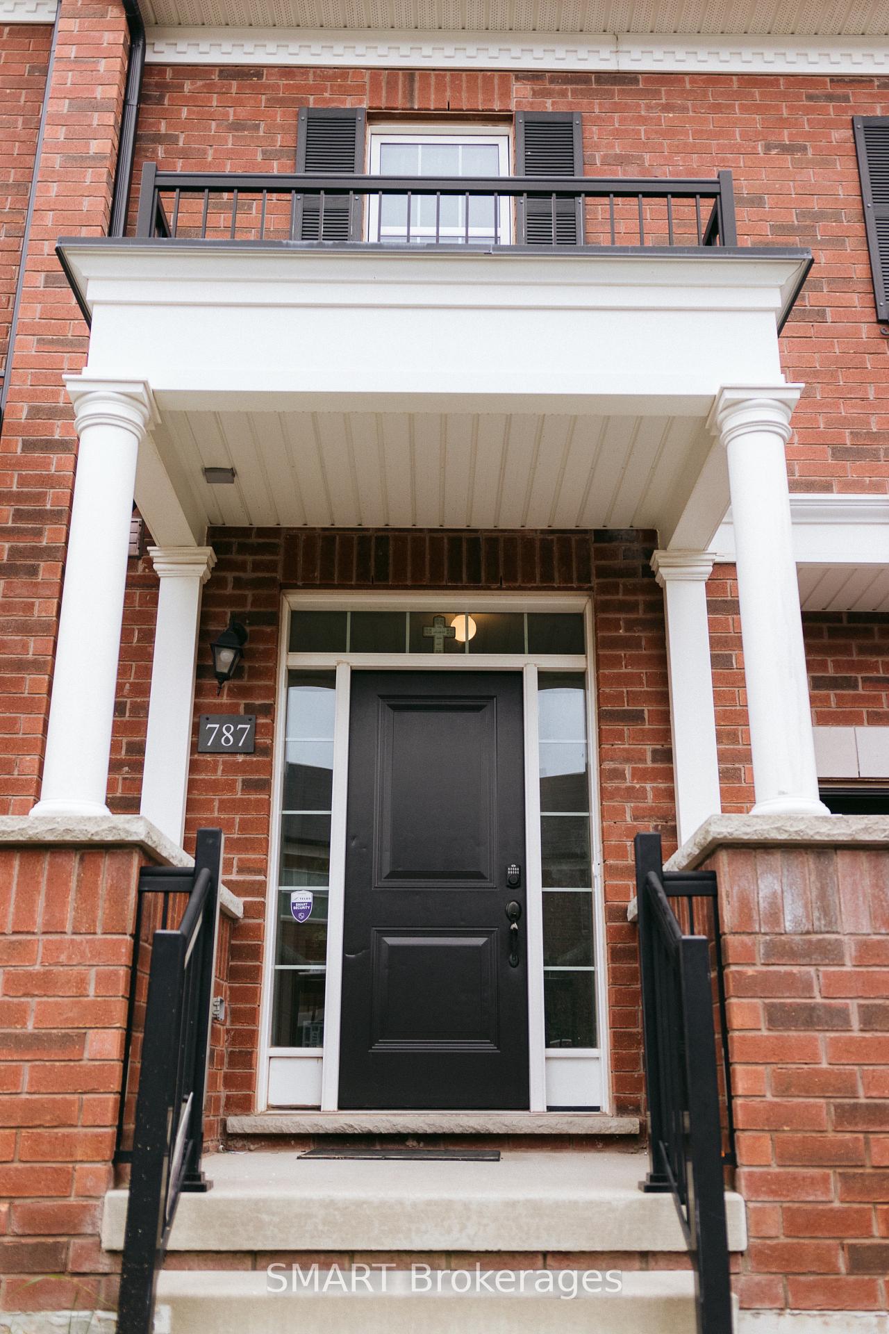 Photo 4 of 787 Banks Crescent, Milton, Willmott — HOMEH