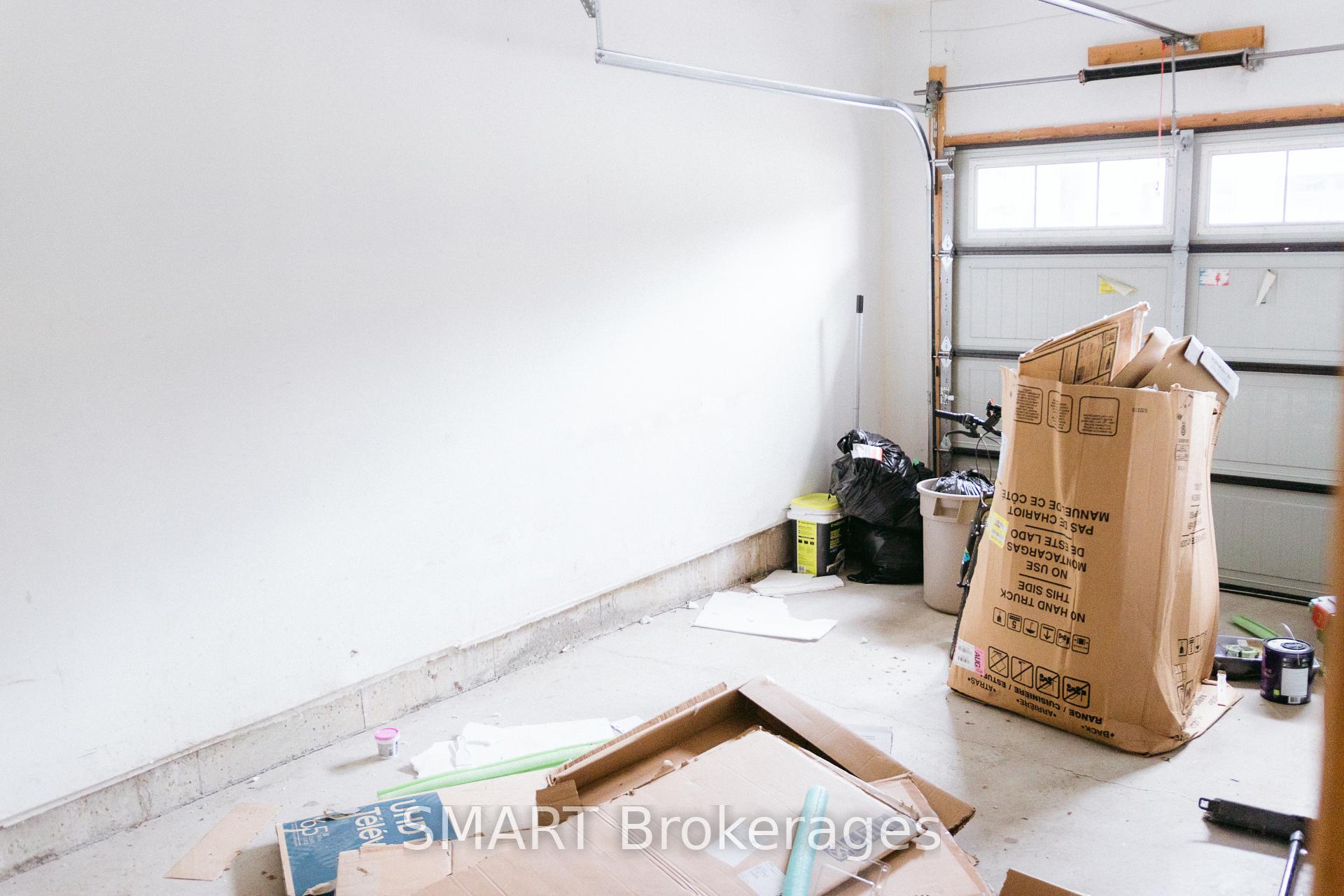 Photo 7 of 787 Banks Crescent, Milton, Willmott — HOMEH