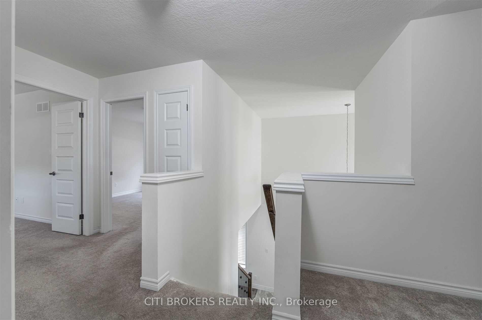 Photo 6 of 1562 Noah Bend, London, North I — HOMEH