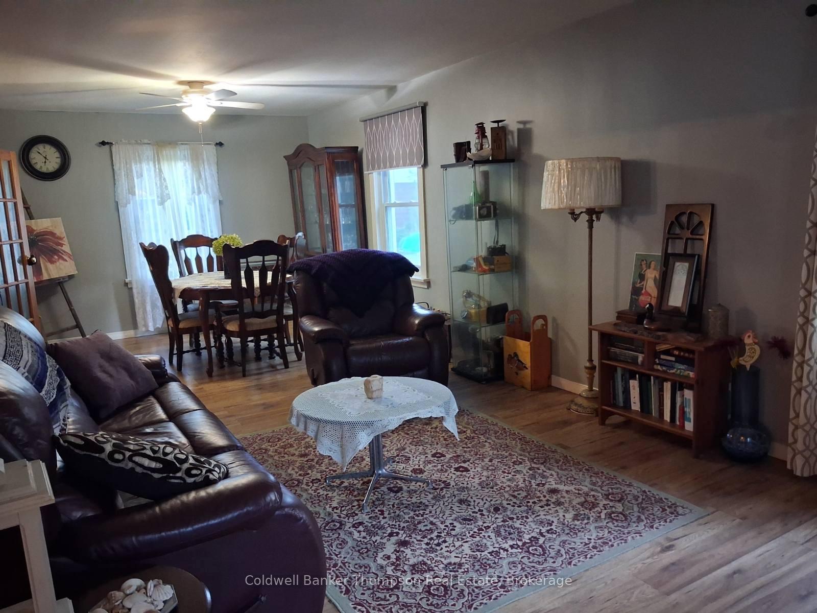 Photo 7 of 157 Ottawa Avenue, Machar — HOMEH