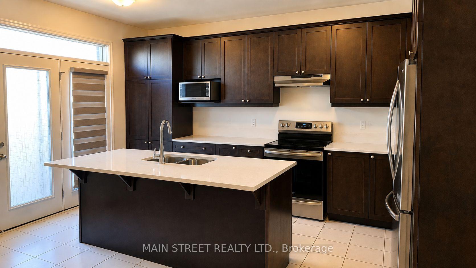 Photo 8 of 1253 Muskoka Heights, Milton, Bowes — HOMEH