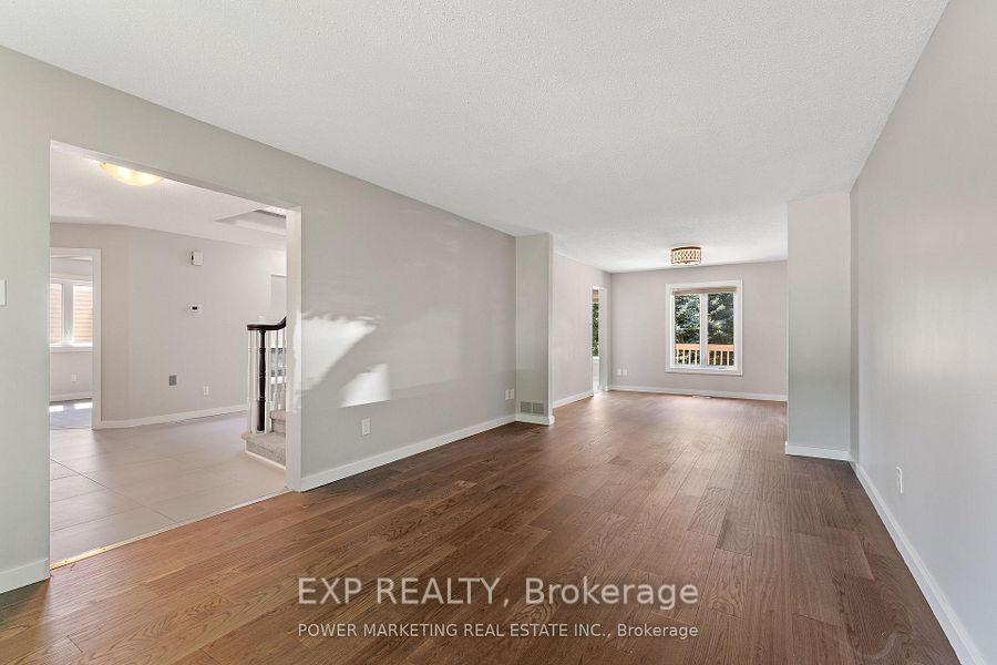 Photo 14 of 5722 Kemplane Court, Ottawa, Blackburn Hamlet (South) — HOMEH