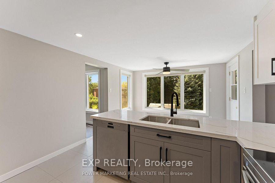 Photo 17 of 5722 Kemplane Court, Ottawa, Blackburn Hamlet (South) — HOMEH