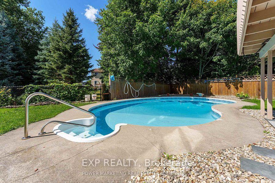 Photo 43 of 5722 Kemplane Court, Ottawa, Blackburn Hamlet (South) — HOMEH