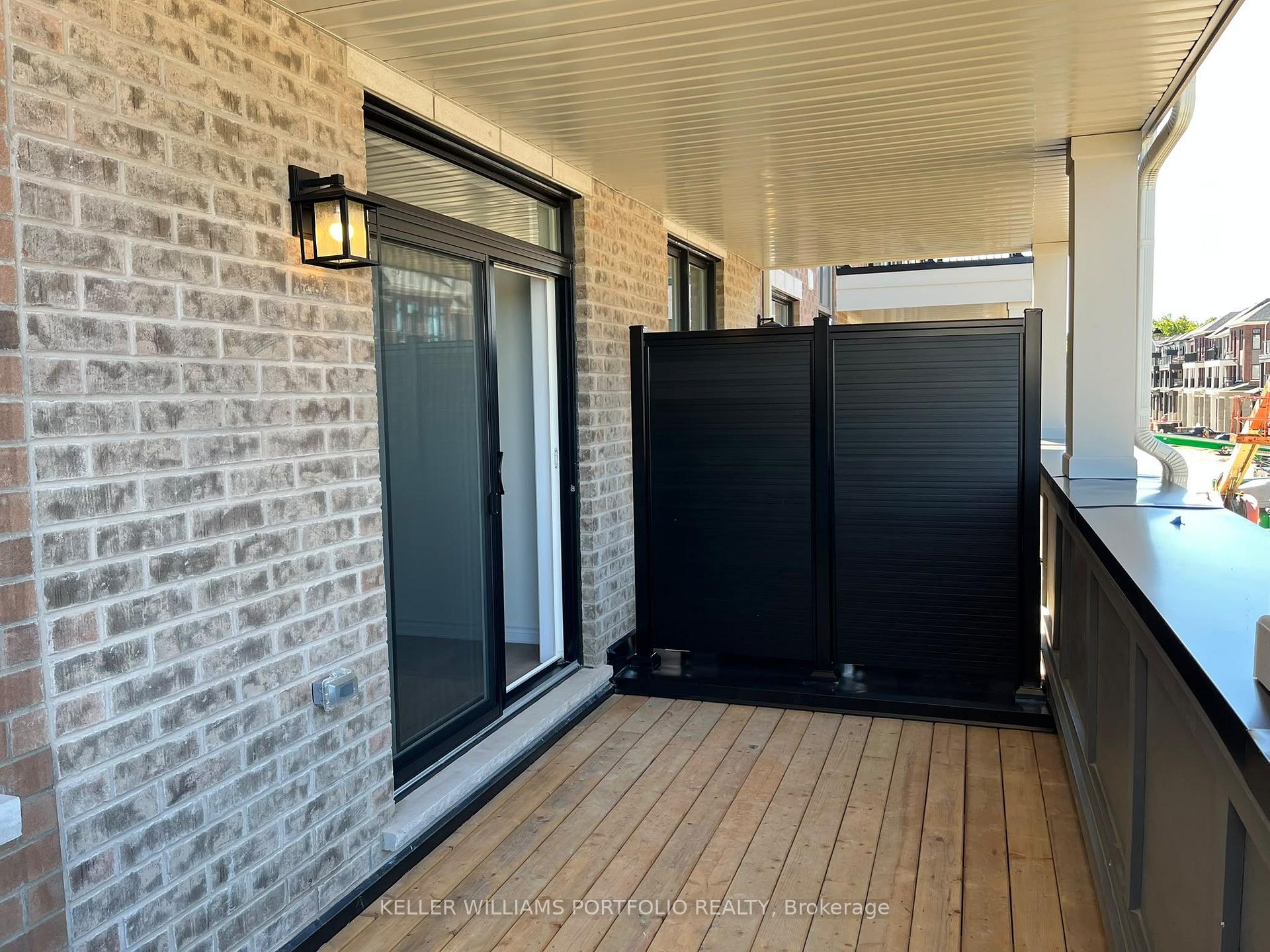 Photo 7 of Unit Upper, 8 Thornbird Crescent, Brampton, Northwest Brampton — HOMEH
