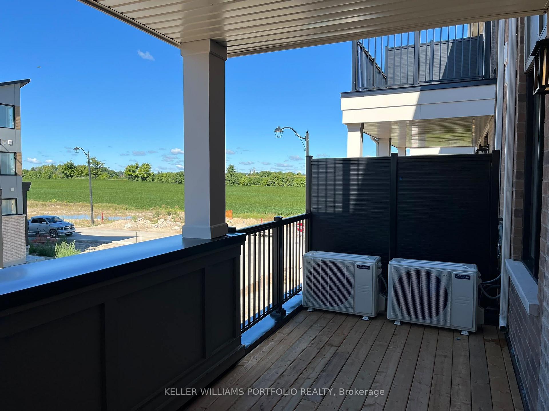 Photo 18 of Unit Upper, 8 Thornbird Crescent, Brampton, Northwest Brampton — HOMEH
