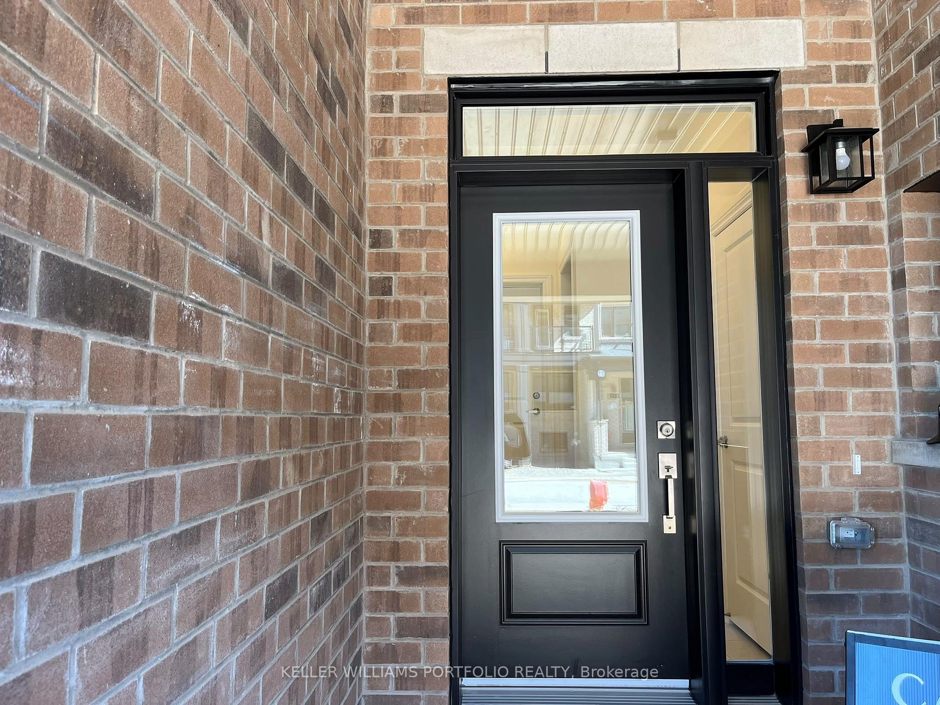 Photo 20 of Unit Upper, 8 Thornbird Crescent, Brampton, Northwest Brampton — HOMEH