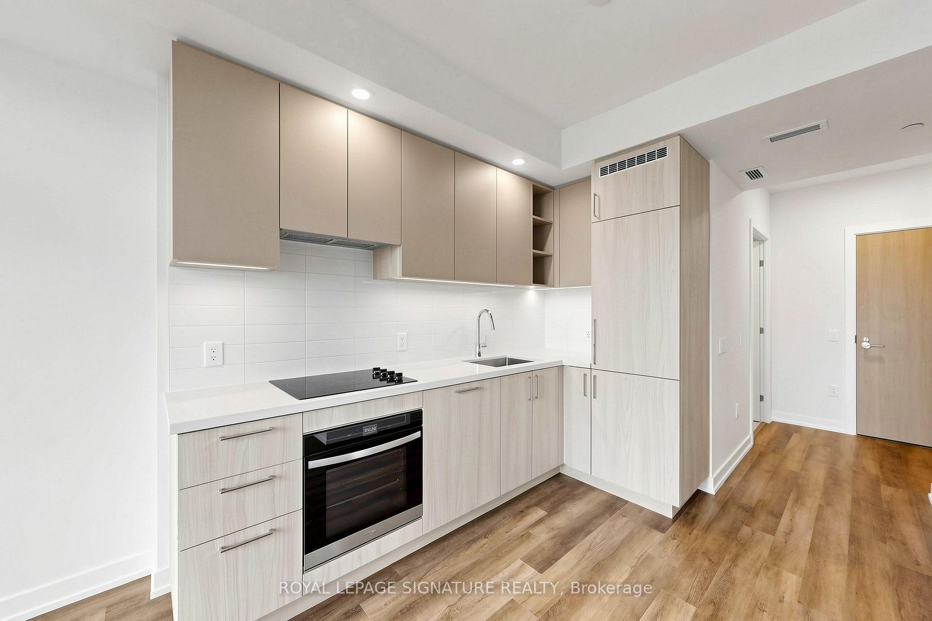 Photo 2 of Unit 1603, 5 Meadowdale Road, Vaughan, Vaughan Corporate Centre — HOMEH