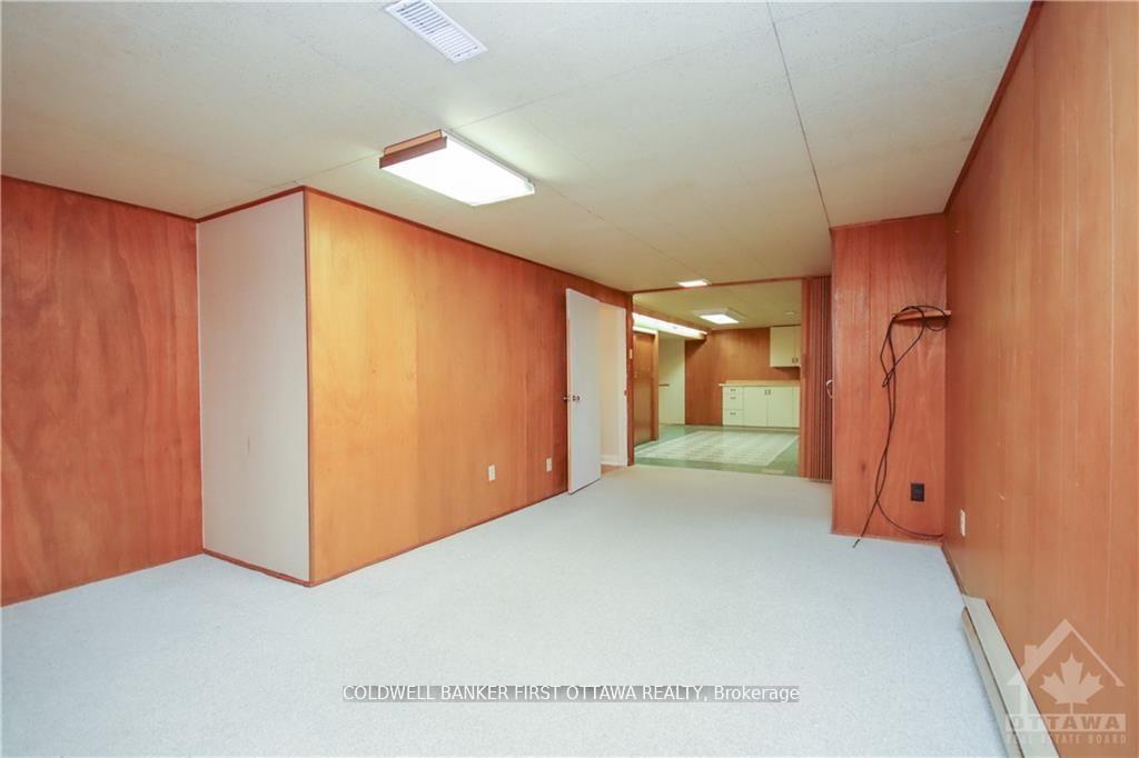 Photo 22 of 74 Hilliard Avenue, Ottawa, City View/Skyline/Fisher Heights/Parkwood Hills — HOMEH