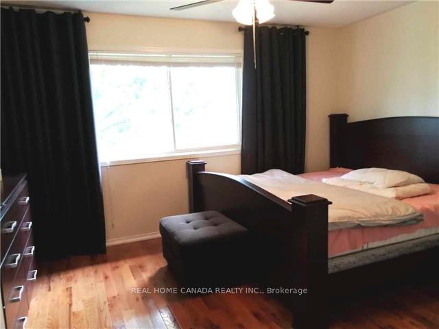 Photo 13 of 3710 Forest Bluff Crescent, Mississauga, Lisgar — HOMEH