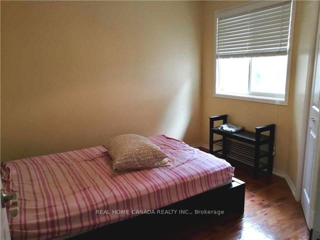 Photo 14 of 3710 Forest Bluff Crescent, Mississauga, Lisgar — HOMEH