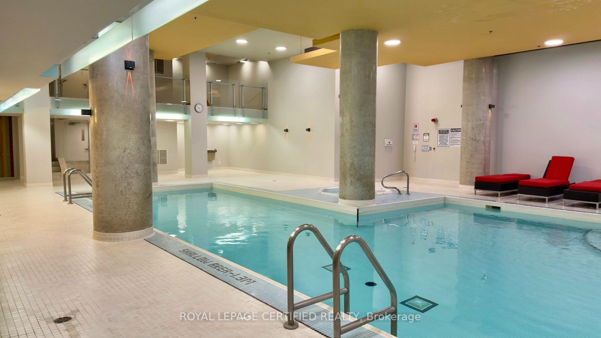 Photo 22 of Unit 552, 111 Elizabeth Street, Toronto, Bay Street Corridor — HOMEH