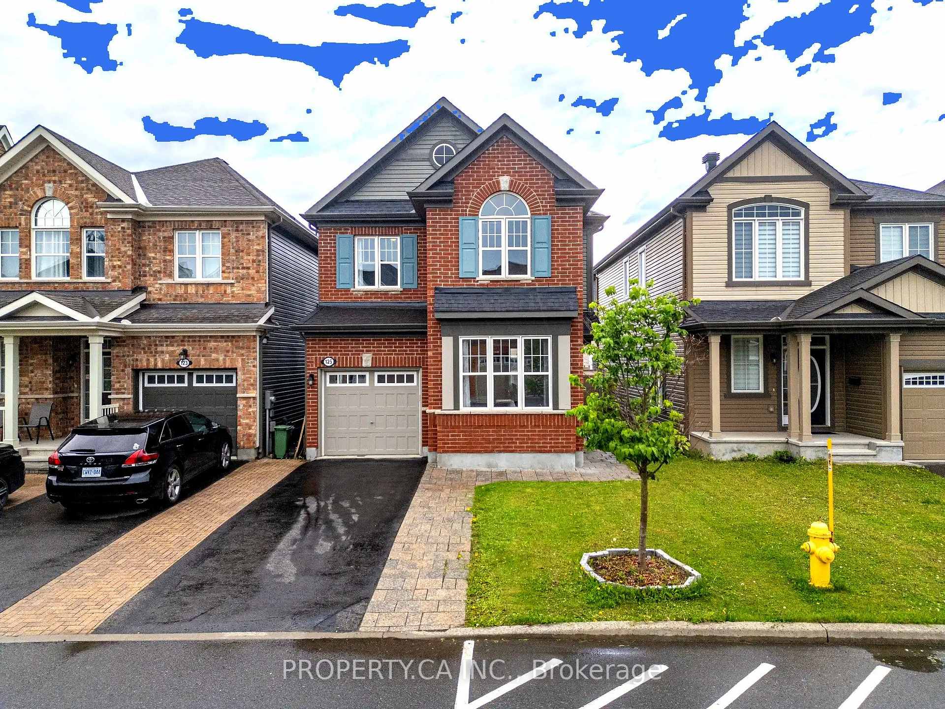 Photo 5 of 125 Sweetvalley Drive, Ottawa, Avalon West — HOMEH